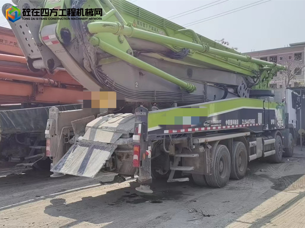 https://images.tongzsf.com/tong/truck_machine/20230225/163f96efe48d35.jpg