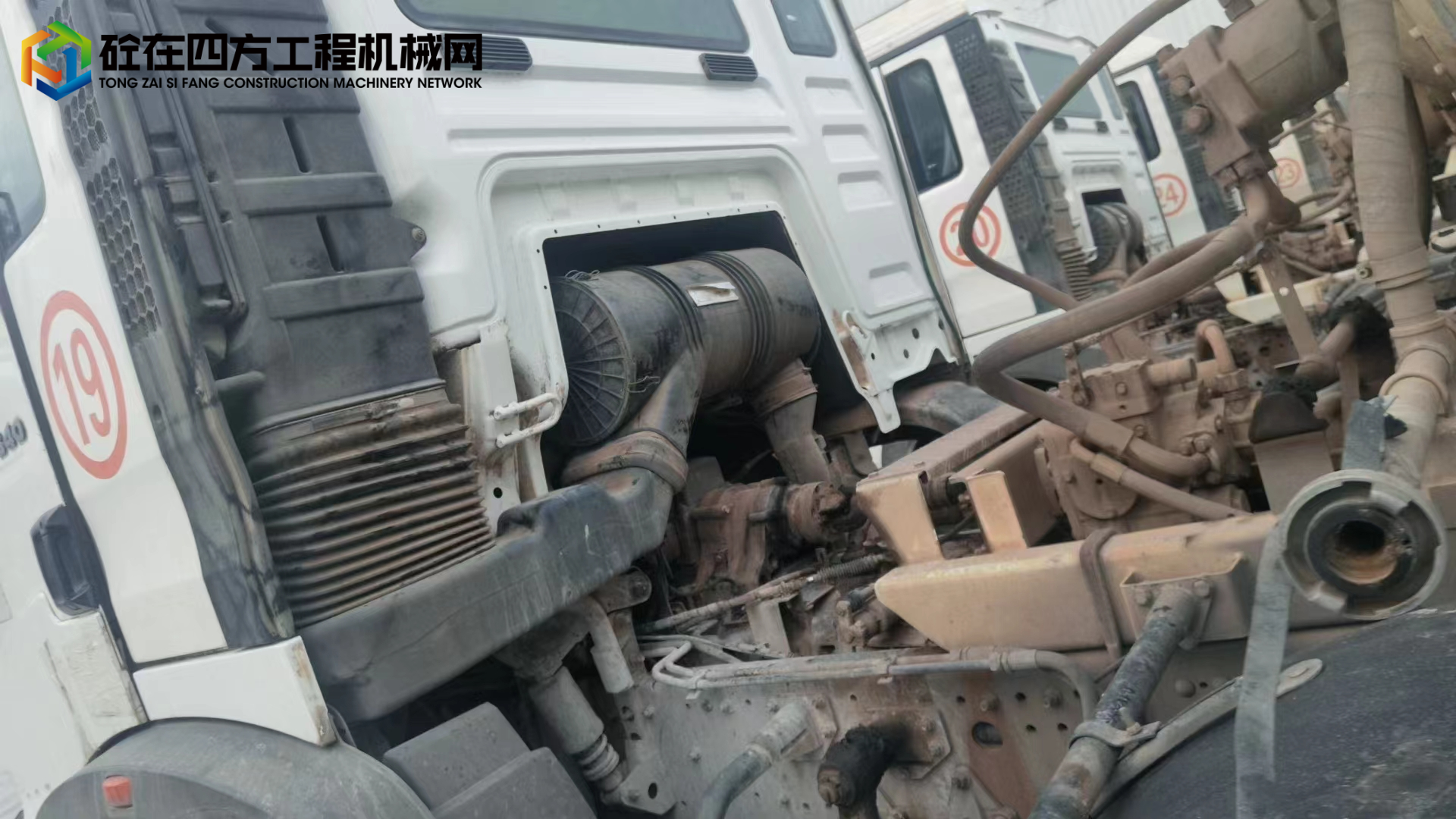 https://images.tongzsf.com/tong/truck_machine/20230225/163f9bd8e89cc6.jpg