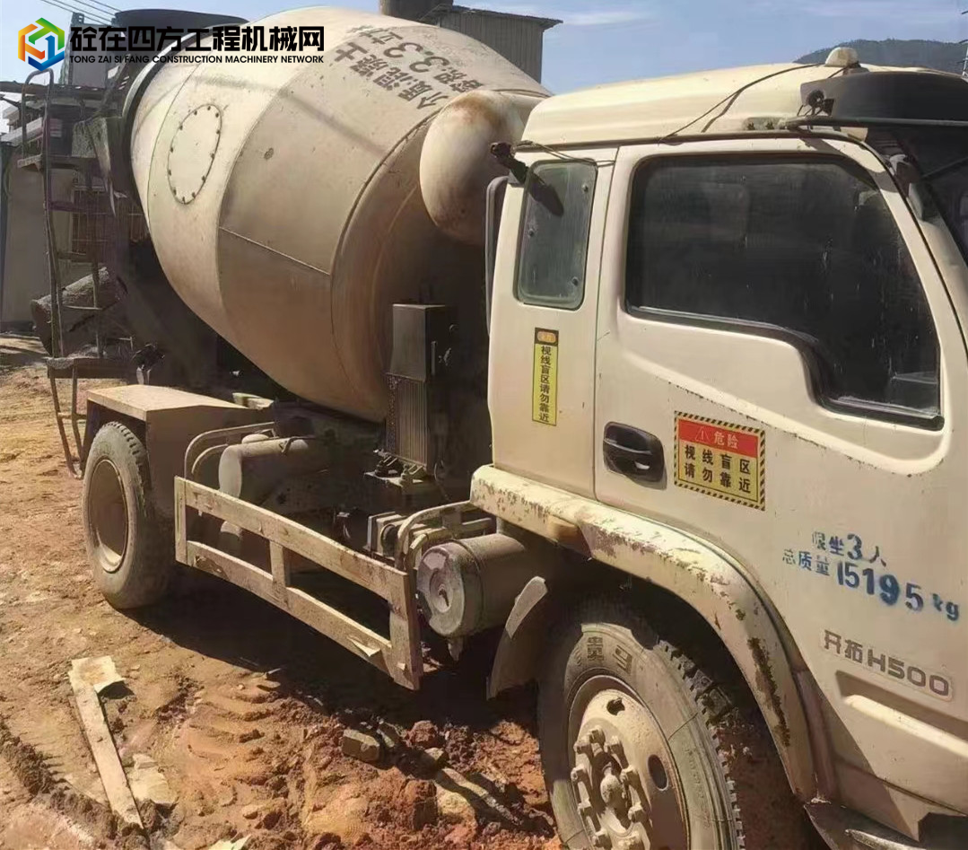 https://images.tongzsf.com/tong/truck_machine/20230228/163fdb55adb98c.jpg