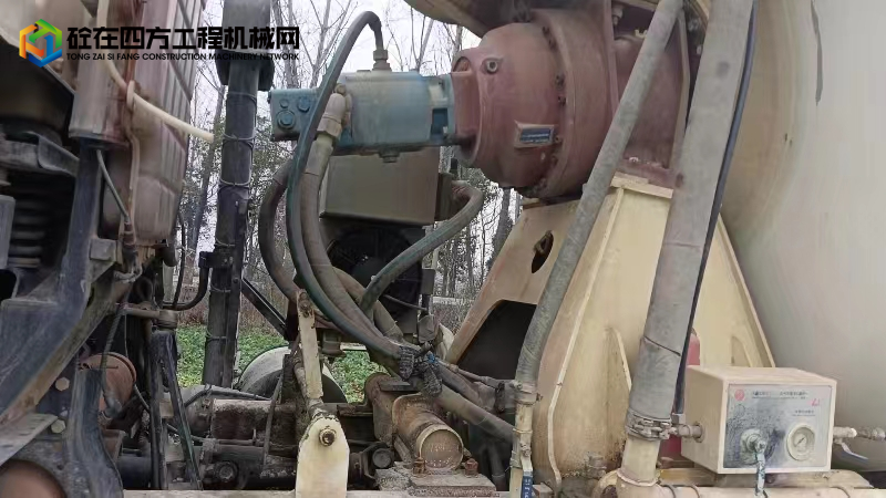 https://images.tongzsf.com/tong/truck_machine/20230302/163fffb204e8ce.jpg