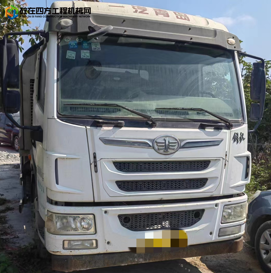 https://images.tongzsf.com/tong/truck_machine/20230302/164001ba000ddc.jpg