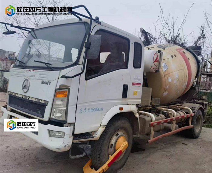 https://images.tongzsf.com/tong/truck_machine/20230303/16401962b19ab6.jpg