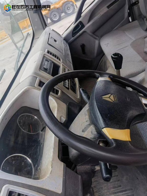 https://images.tongzsf.com/tong/truck_machine/20230303/164019636ac2a1.jpg