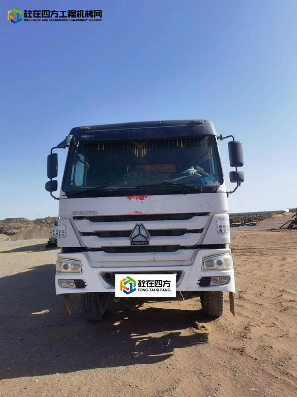 https://images.tongzsf.com/tong/truck_machine/20230303/16401a0fbdcbb1.jpg