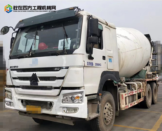 https://images.tongzsf.com/tong/truck_machine/20230307/164069c03402e3.jpg