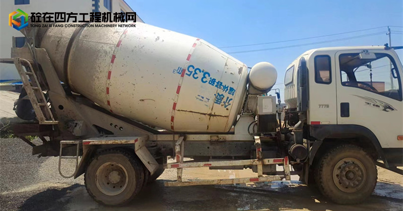 https://images.tongzsf.com/tong/truck_machine/20230307/16406f052ebb0c.jpg