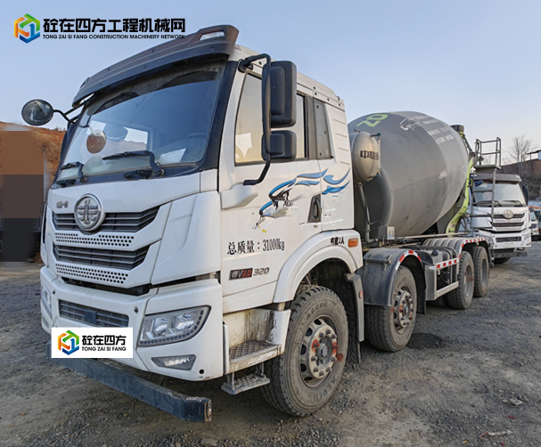 https://images.tongzsf.com/tong/truck_machine/20230308/164083d2c2ca0b.jpg