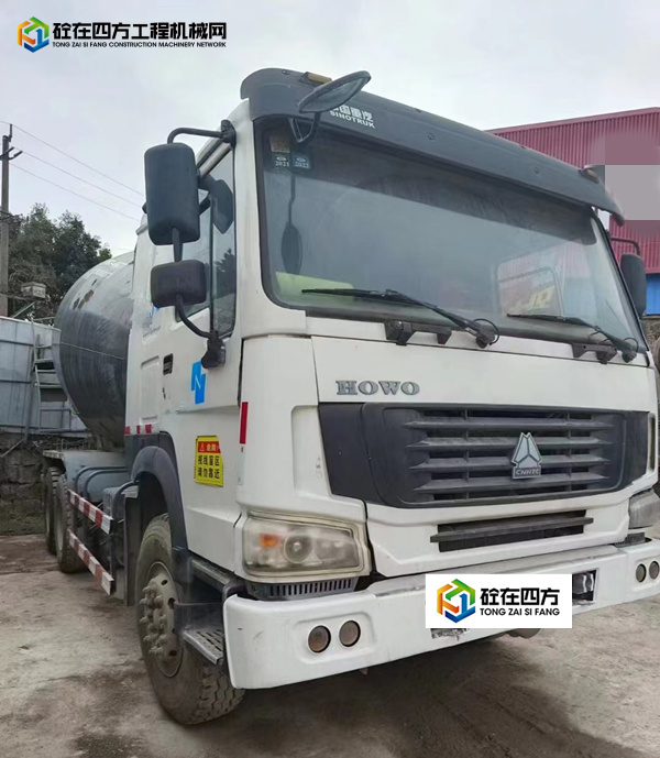 https://images.tongzsf.com/tong/truck_machine/20230309/164095b592946f.jpg