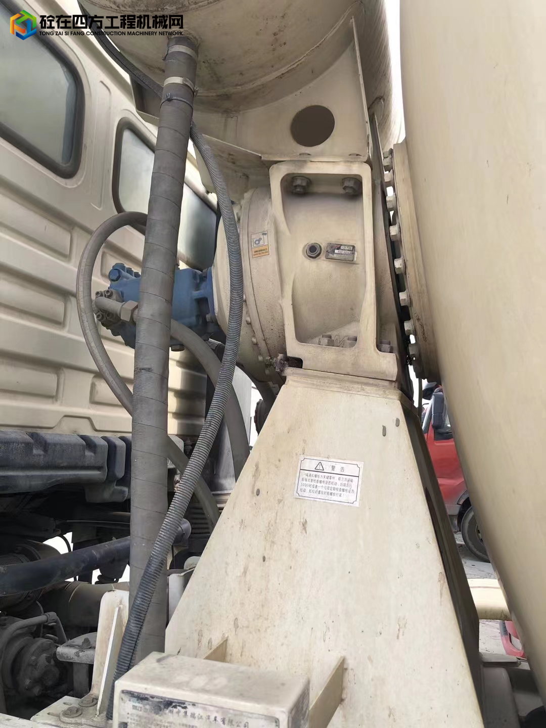 https://images.tongzsf.com/tong/truck_machine/20230311/1640bd6f76b711.jpg