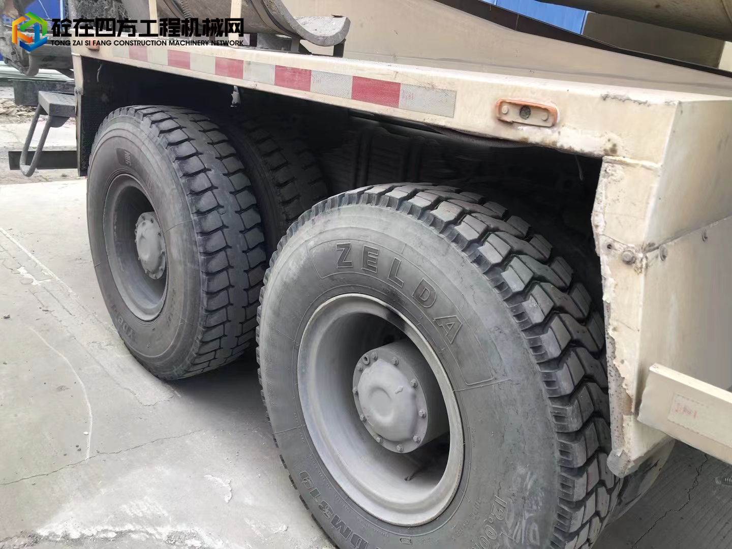 https://images.tongzsf.com/tong/truck_machine/20230311/1640bd6fd7c400.jpg