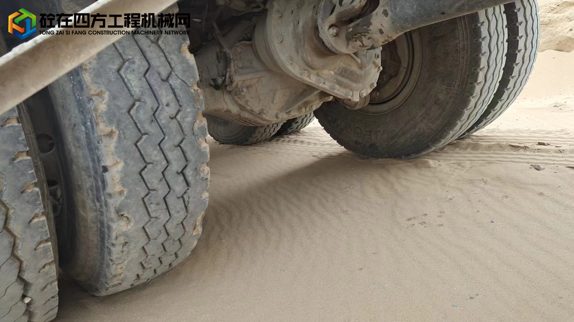 https://images.tongzsf.com/tong/truck_machine/20230311/1640c2f8c79e0c.jpg