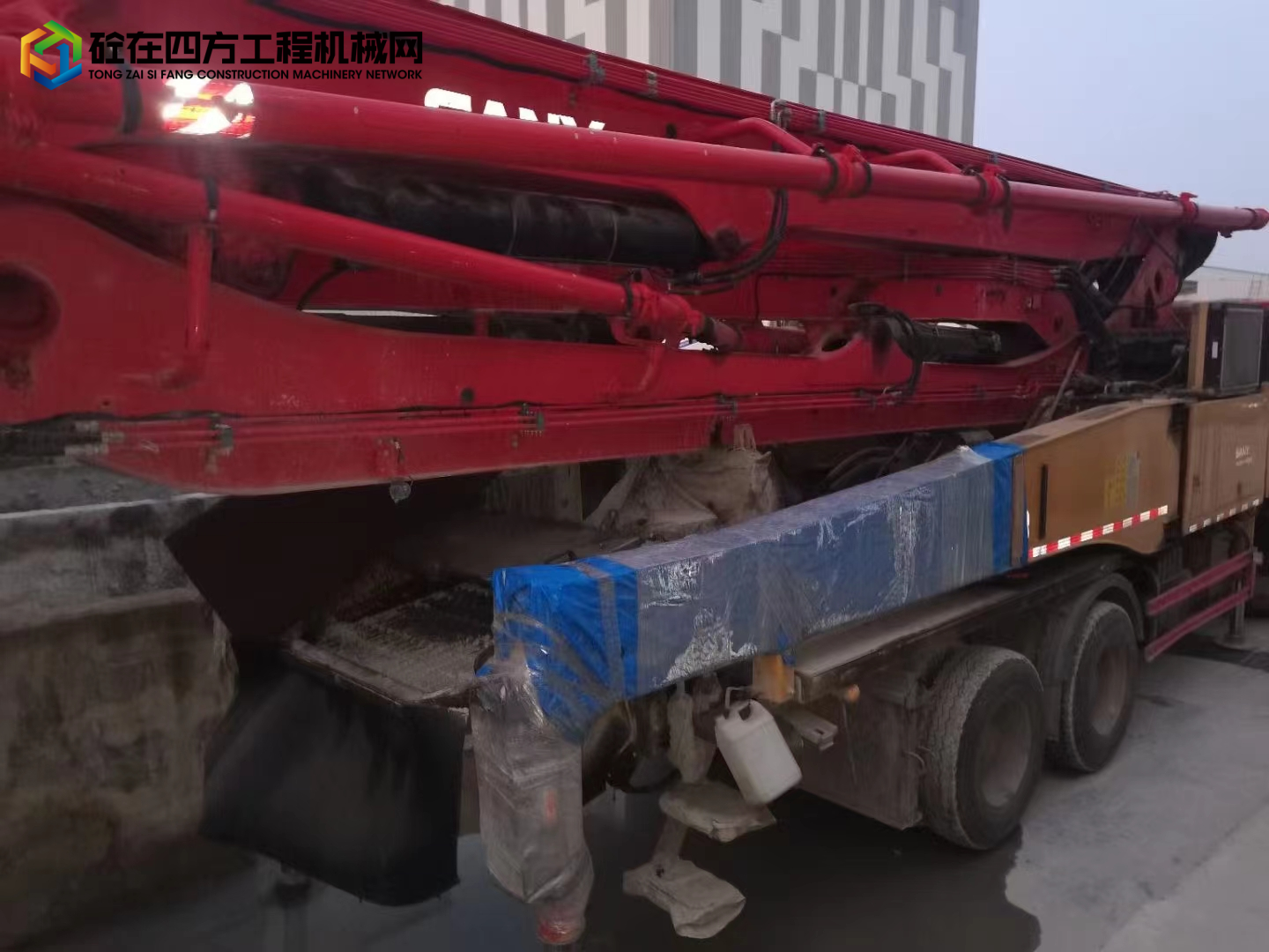 https://images.tongzsf.com/tong/truck_machine/20230312/1640dd85b8d31a.jpg