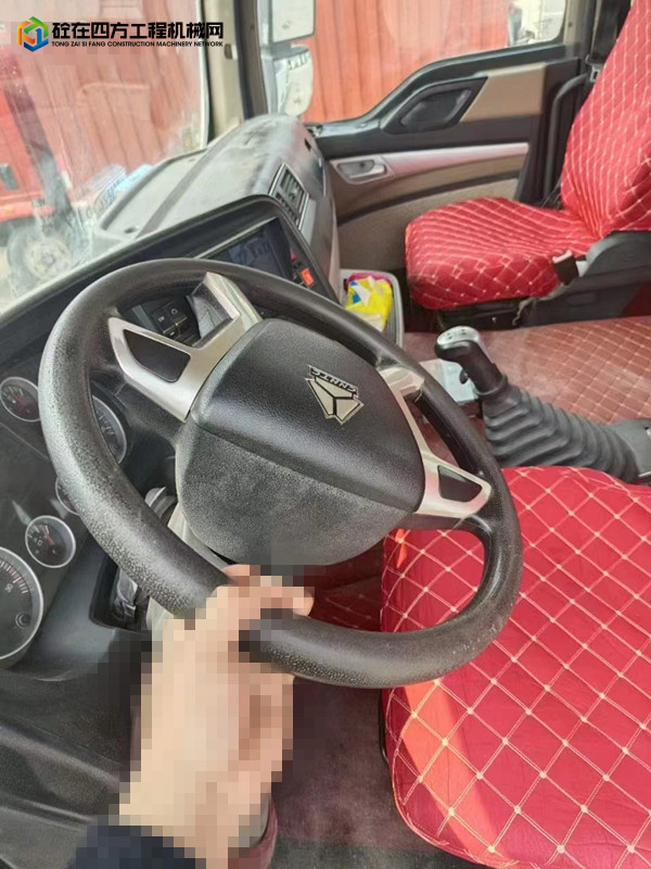 https://images.tongzsf.com/tong/truck_machine/20230313/1640e84ae9f978.jpg