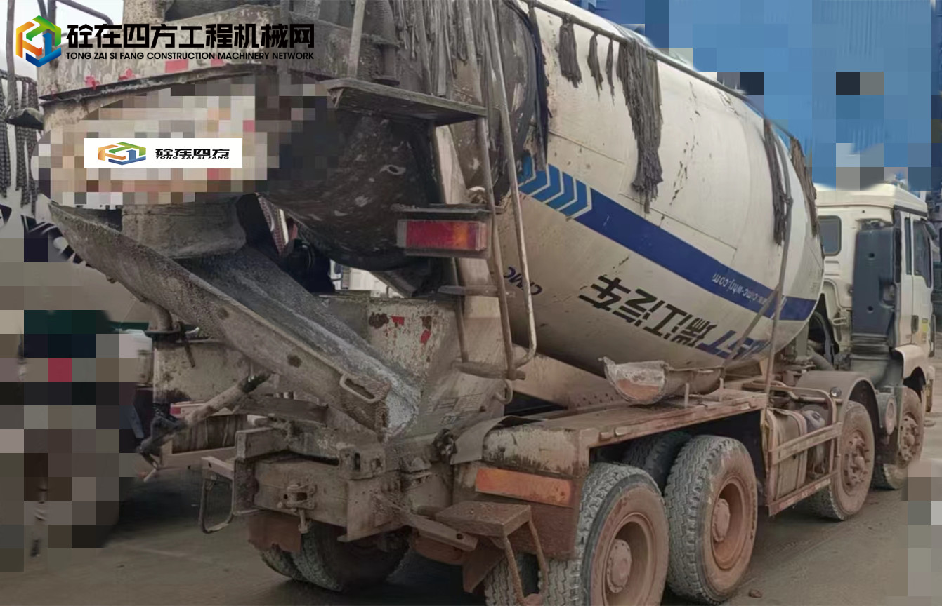 https://images.tongzsf.com/tong/truck_machine/20230313/1640e9c58cddd8.jpg