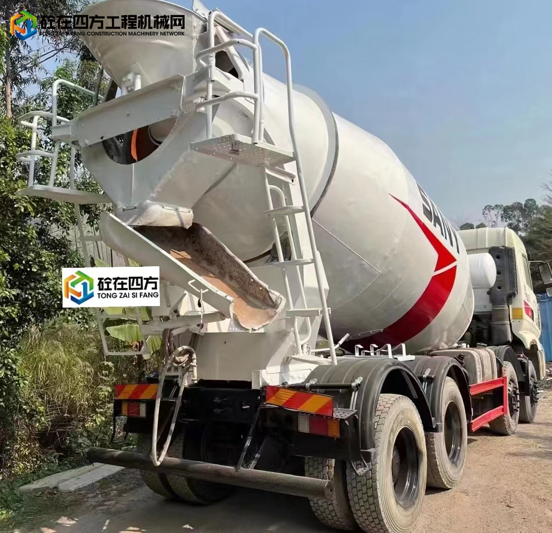 https://images.tongzsf.com/tong/truck_machine/20230313/1640ec5c8169ec.jpg