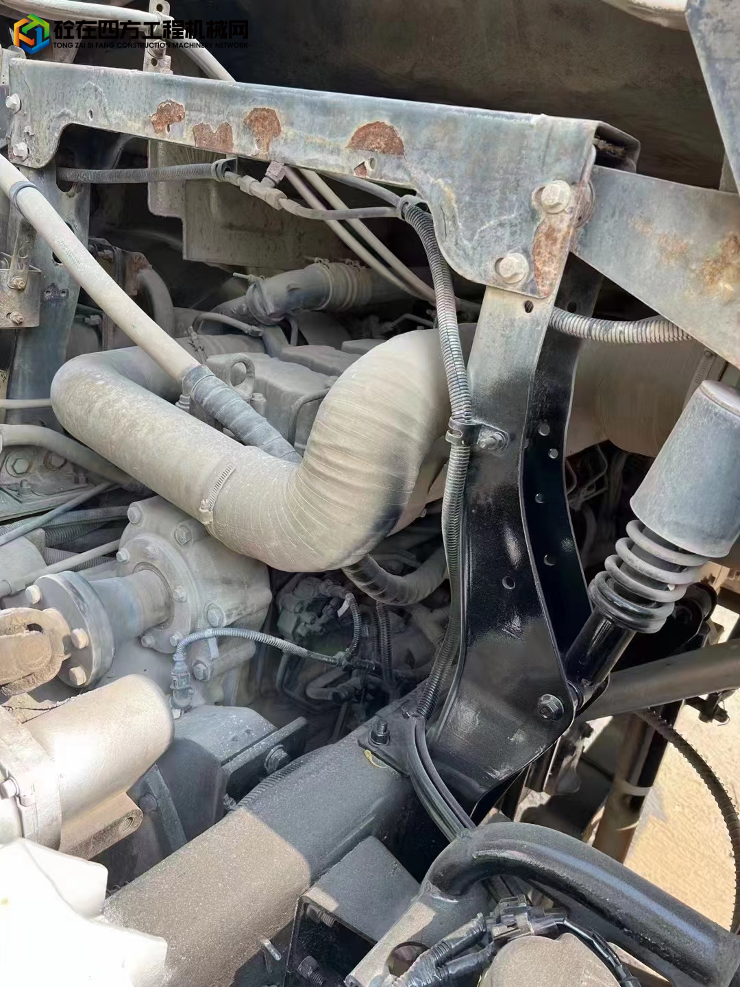 https://images.tongzsf.com/tong/truck_machine/20230313/1640ec5cff139f.jpg