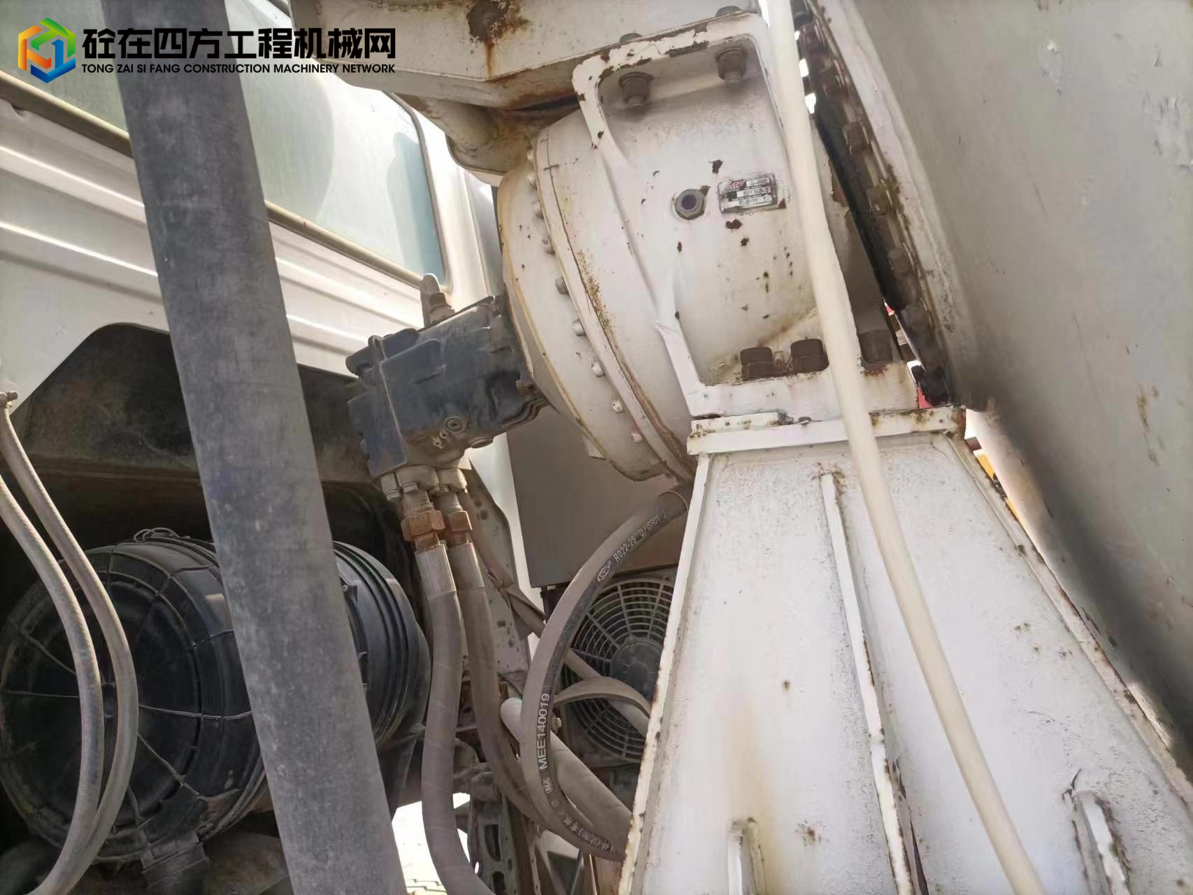 https://images.tongzsf.com/tong/truck_machine/20230318/1641588e4de953.jpg