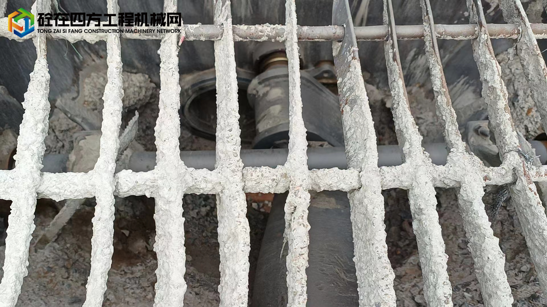 https://images.tongzsf.com/tong/truck_machine/20230319/16416f105d9496.jpg