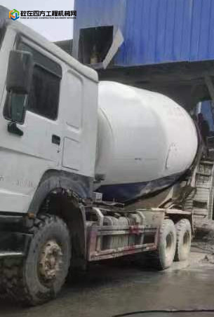 https://images.tongzsf.com/tong/truck_machine/20230320/1641800db4ca43.jpg