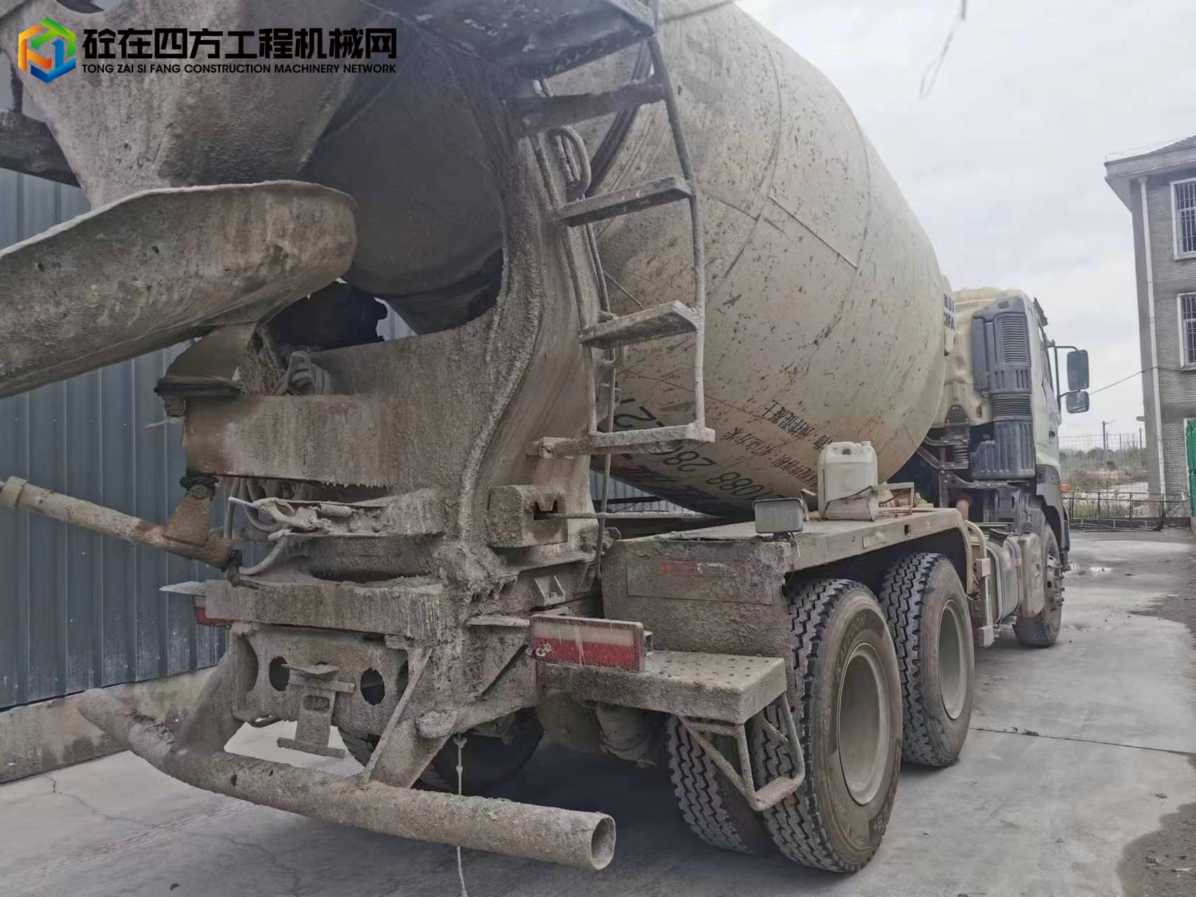 https://images.tongzsf.com/tong/truck_machine/20230320/164180d20ade1c.jpg