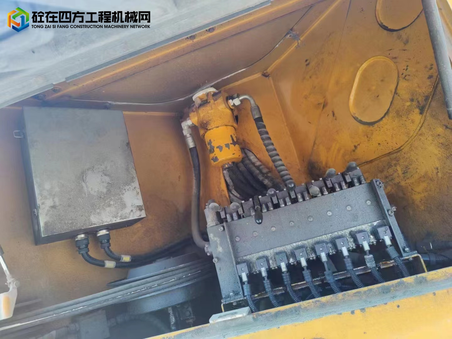 https://images.tongzsf.com/tong/truck_machine/20230321/1641906be010da.jpg