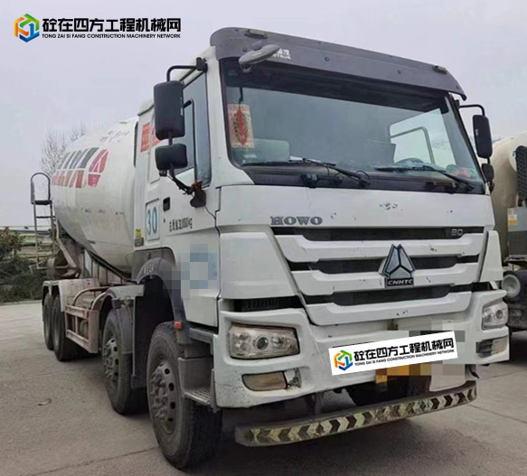https://images.tongzsf.com/tong/truck_machine/20230322/1641abe0fceaf0.jpg