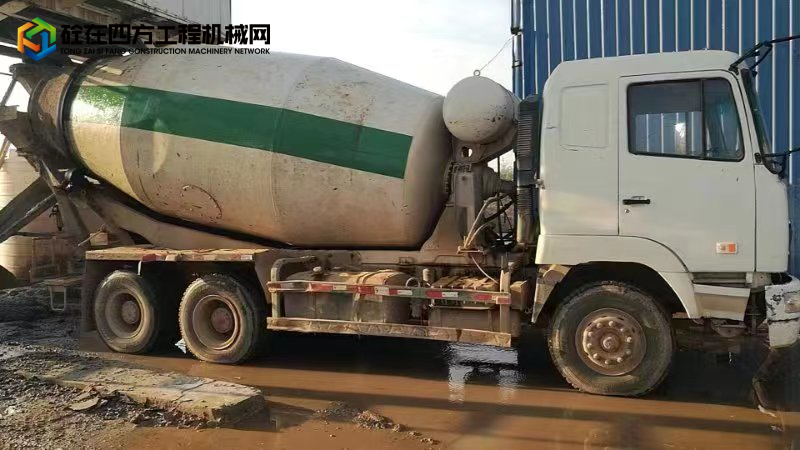 https://images.tongzsf.com/tong/truck_machine/20230323/1641bee11f1042.jpg