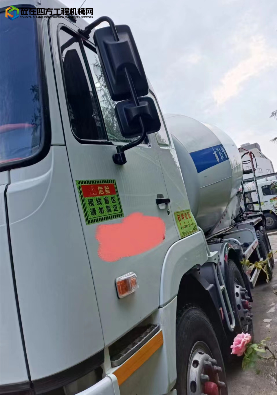 https://images.tongzsf.com/tong/truck_machine/20230323/1641bf7cf3b379.jpg