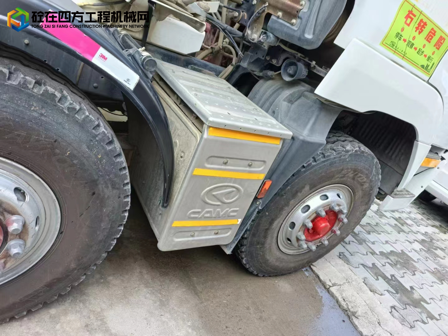 https://images.tongzsf.com/tong/truck_machine/20230323/1641bf7d0f1ebb.jpg