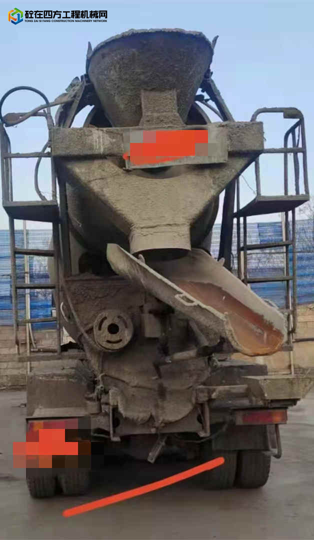 https://images.tongzsf.com/tong/truck_machine/20230323/1641c17f2f28e2.jpg