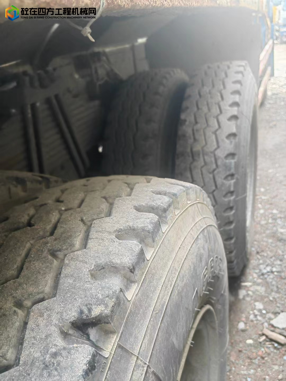 https://images.tongzsf.com/tong/truck_machine/20230325/1641e690f76fa3.jpg