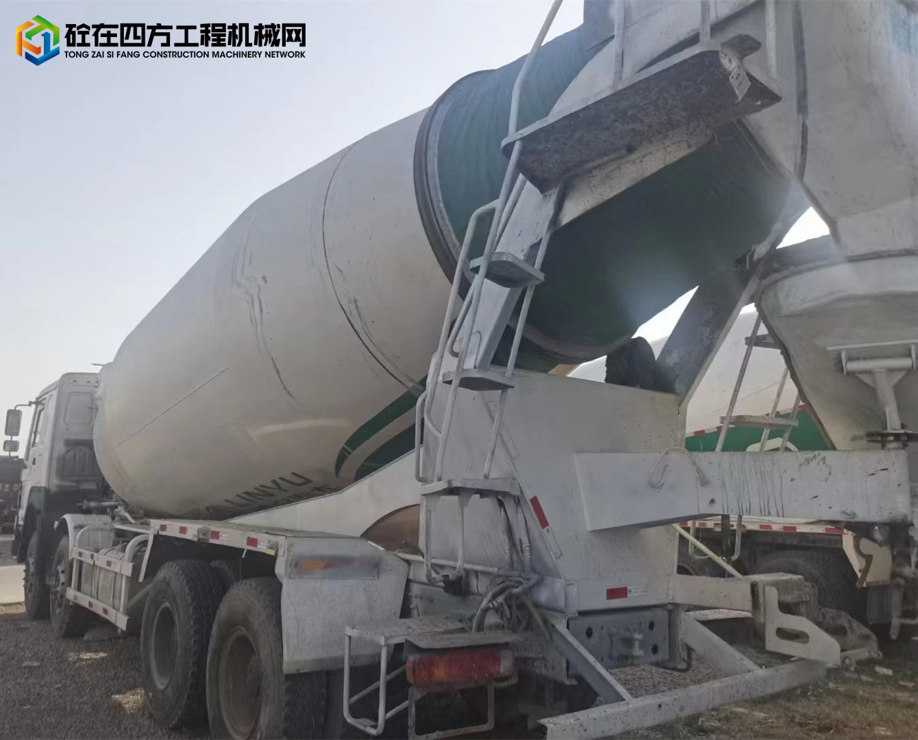 https://images.tongzsf.com/tong/truck_machine/20230325/1641e6e57d4de5.jpg