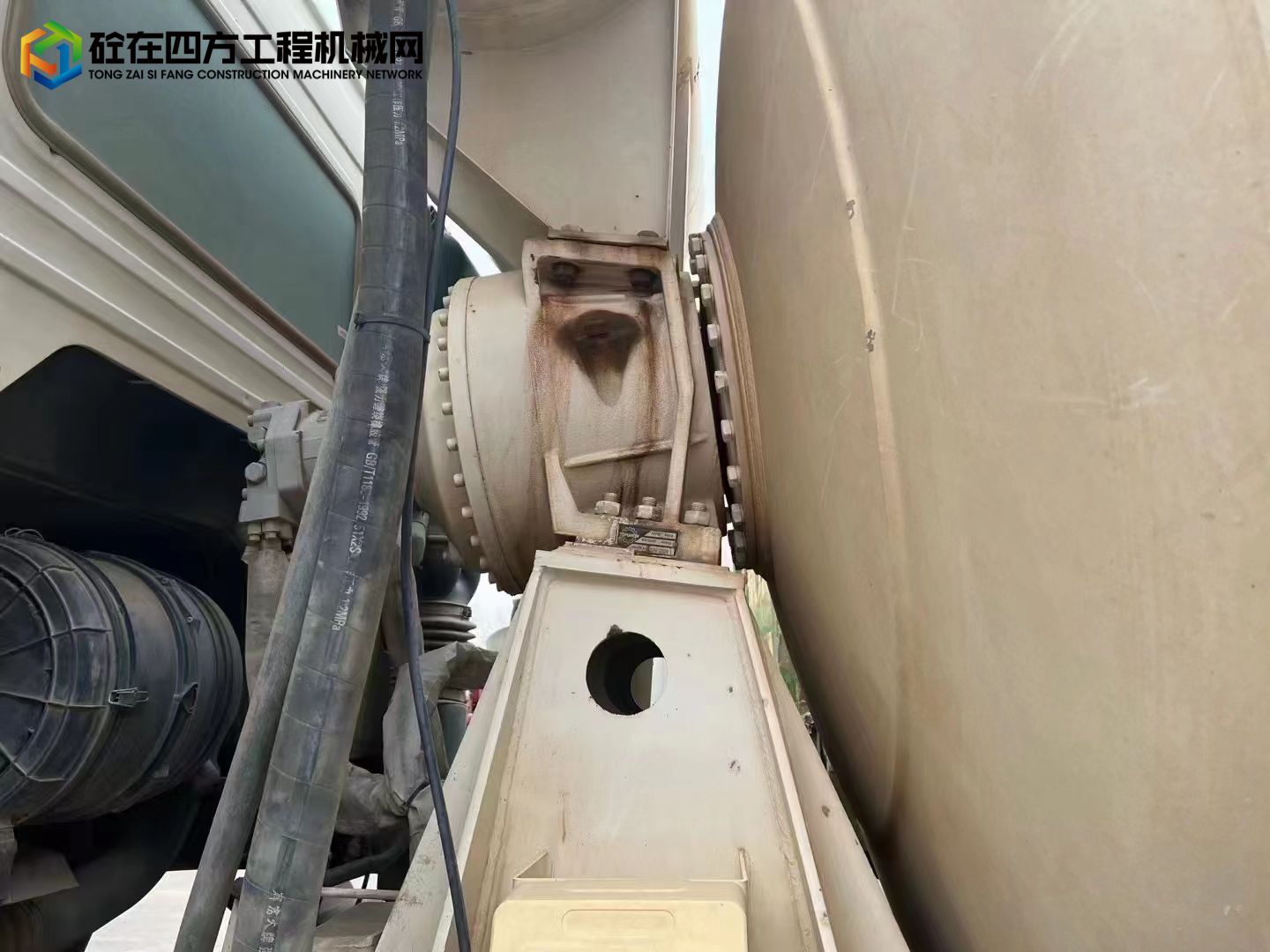 https://images.tongzsf.com/tong/truck_machine/20230325/1641e6e6644f1c.jpg