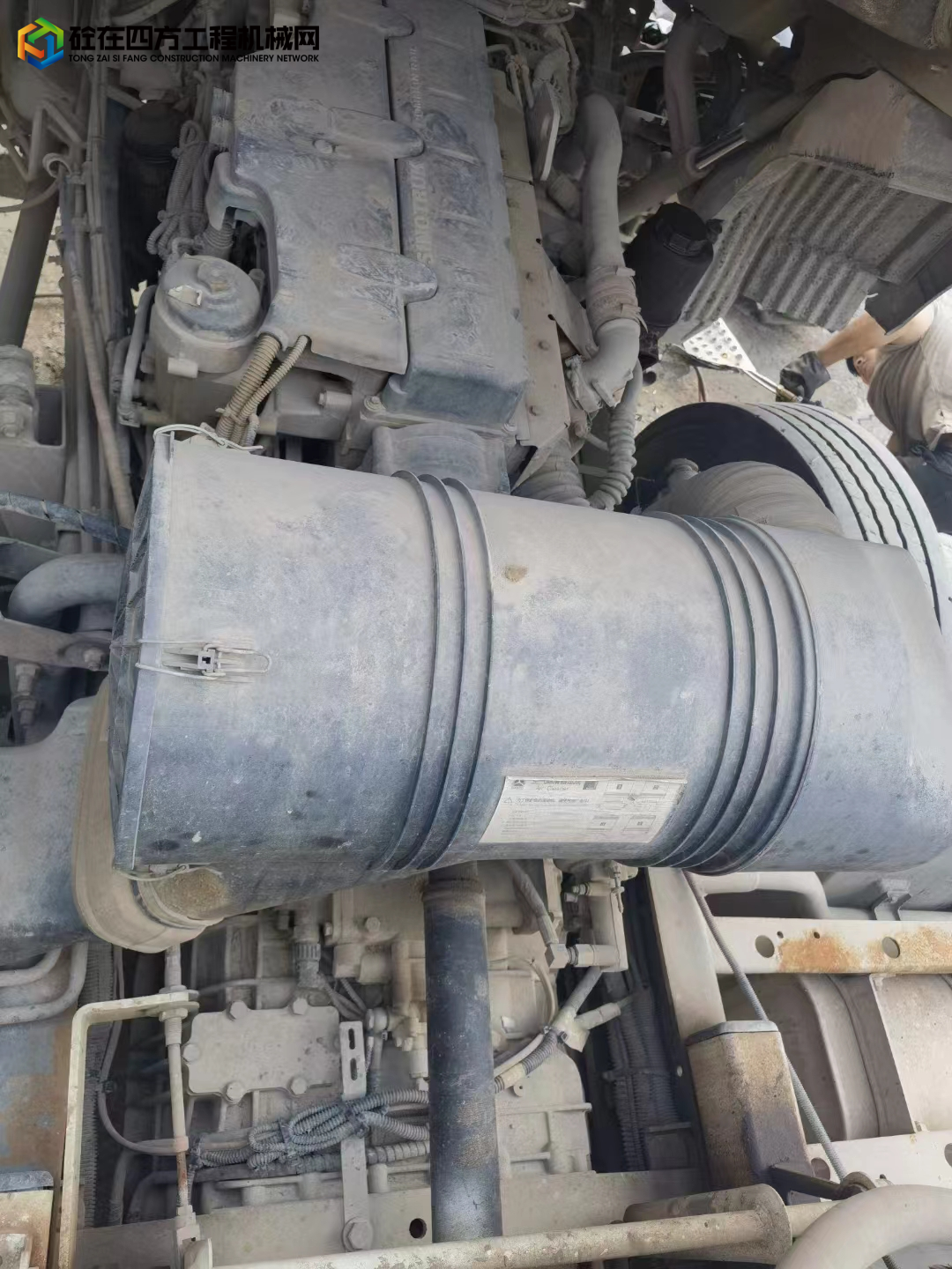 https://images.tongzsf.com/tong/truck_machine/20230326/164205e238bd46.jpg