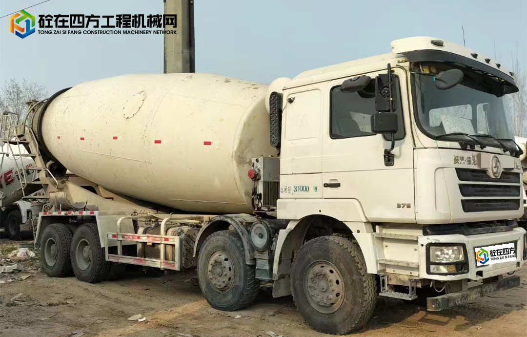 https://images.tongzsf.com/tong/truck_machine/20230327/1642130b690c96.jpg