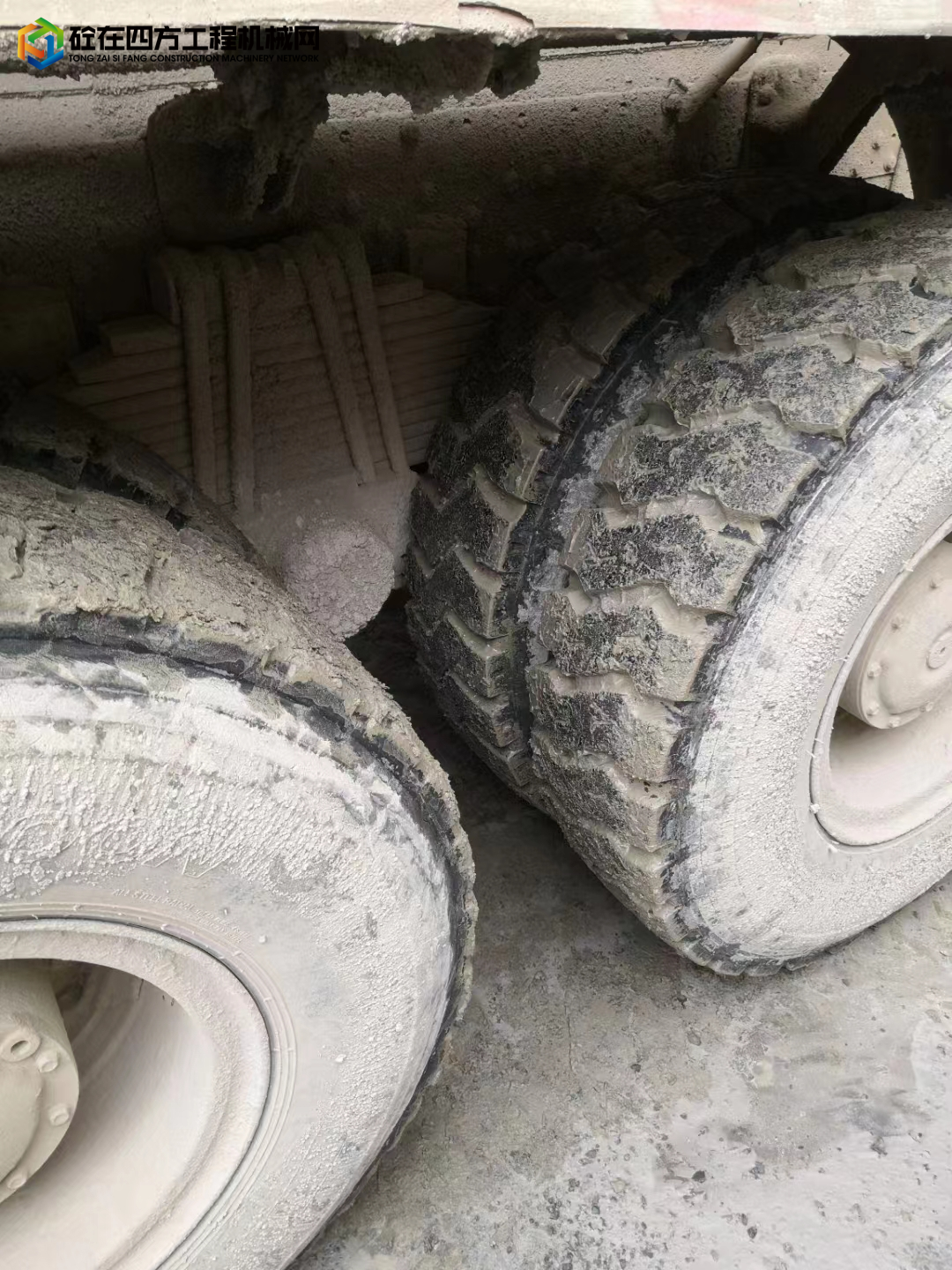 https://images.tongzsf.com/tong/truck_machine/20230327/164217edb22370.jpg
