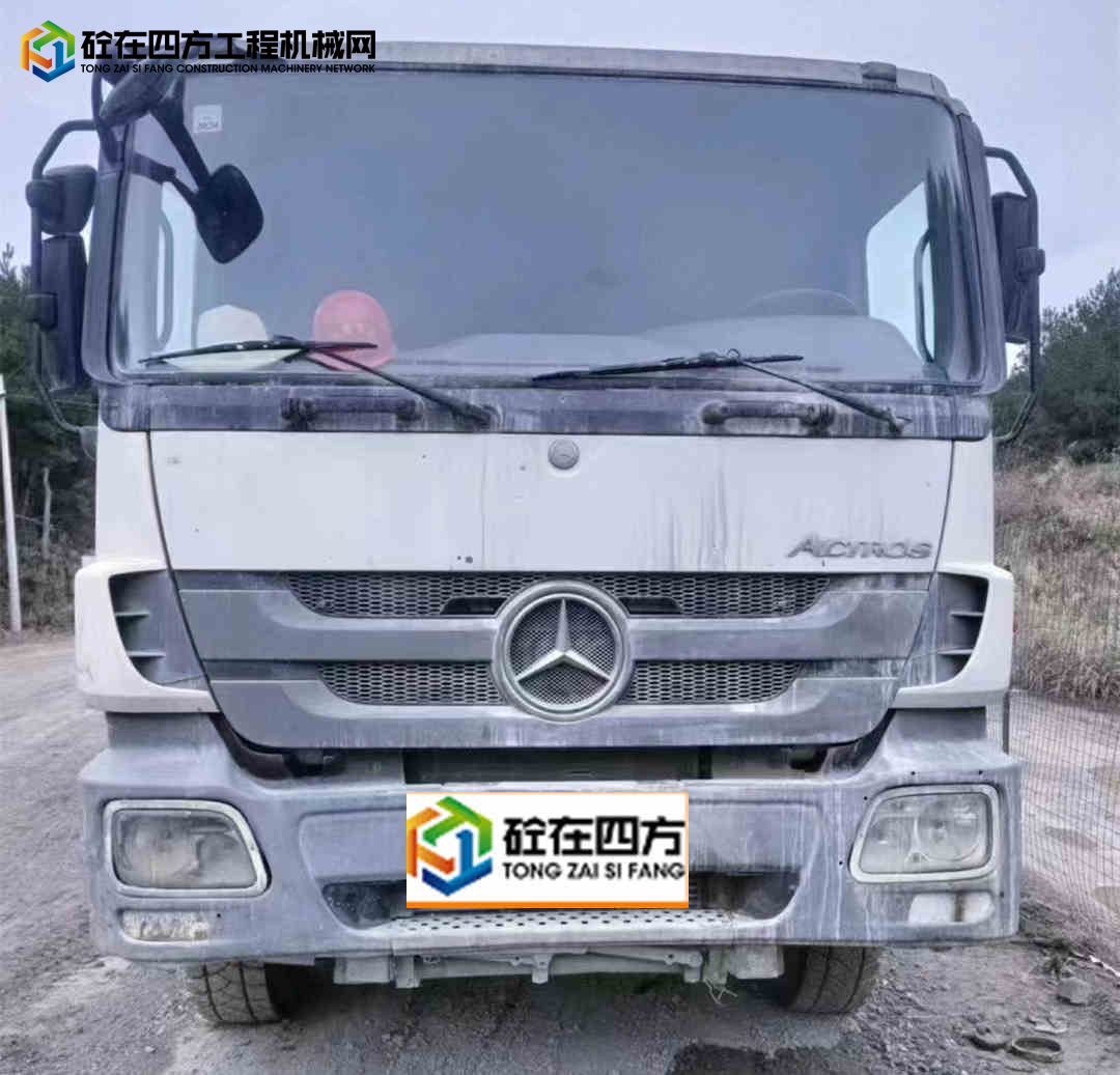 https://images.tongzsf.com/tong/truck_machine/20230328/164224b7a0a4b9.jpg