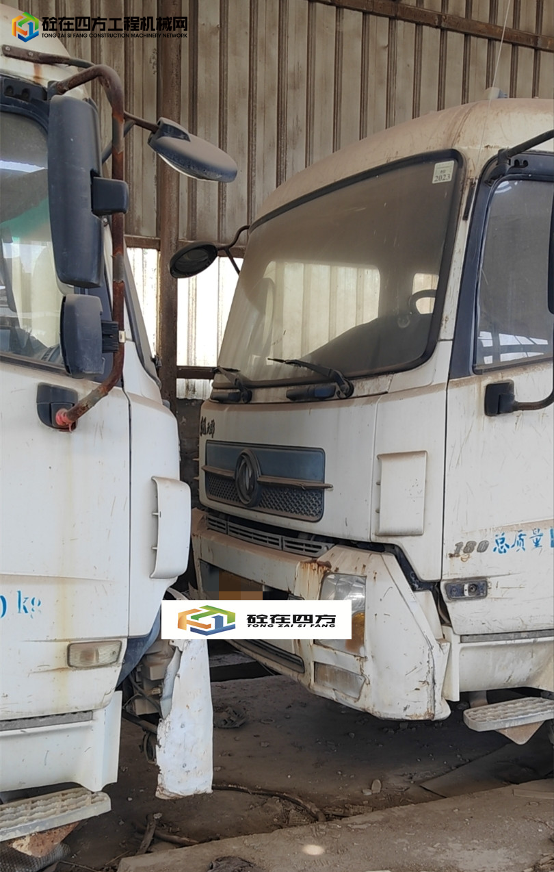 https://images.tongzsf.com/tong/truck_machine/20230328/1642284073ef4a.jpg