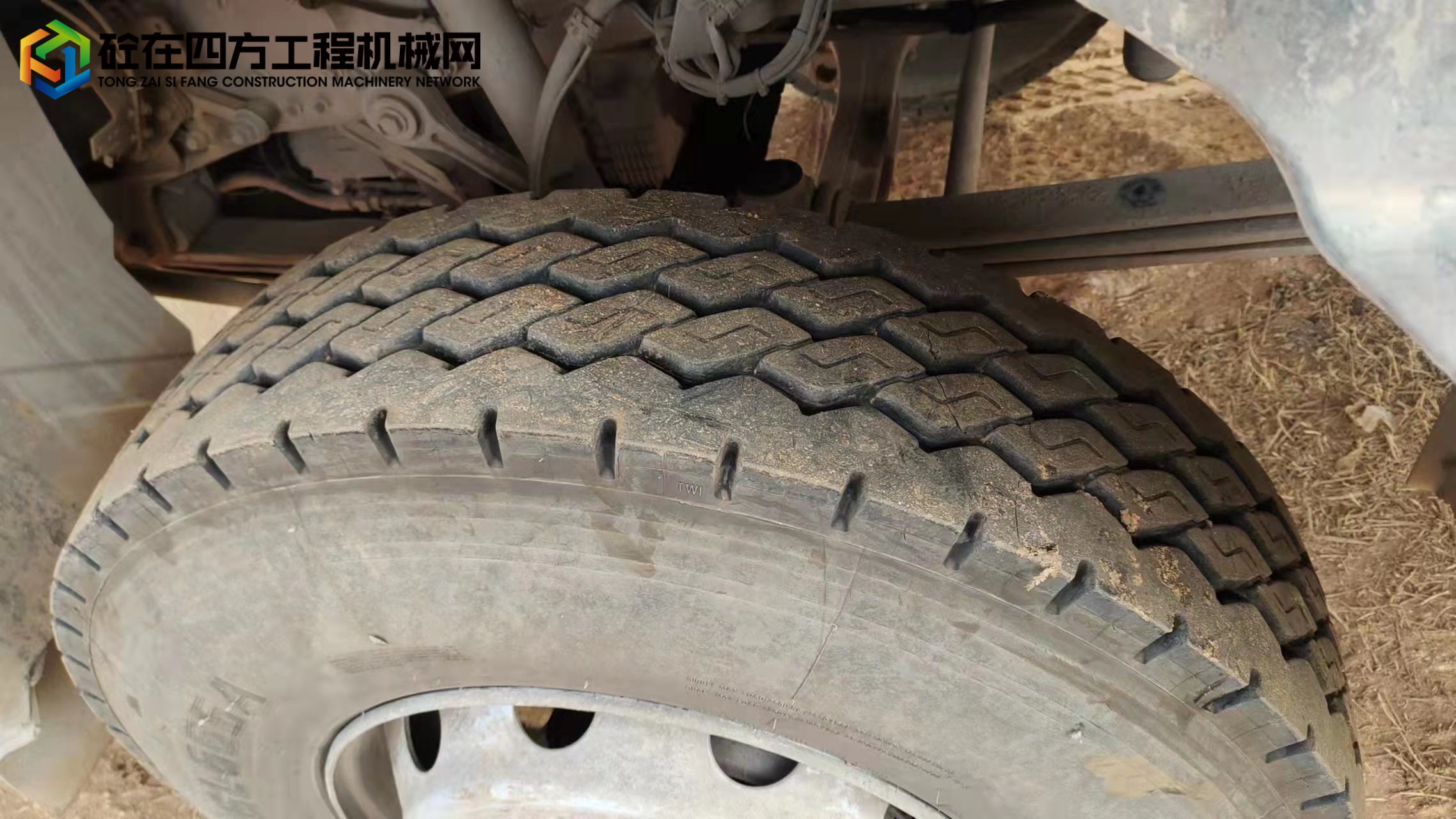 https://images.tongzsf.com/tong/truck_machine/20230329/1642398b7622f0.jpg