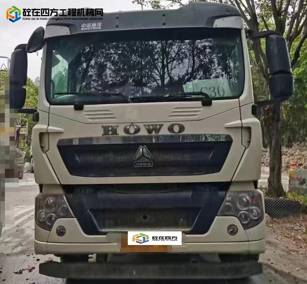 https://images.tongzsf.com/tong/truck_machine/20230330/16424df8e29080.jpg