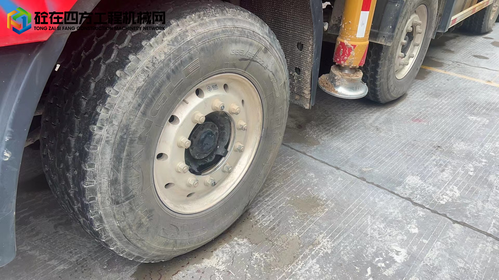 https://images.tongzsf.com/tong/truck_machine/20230330/16424faee7fe61.jpg