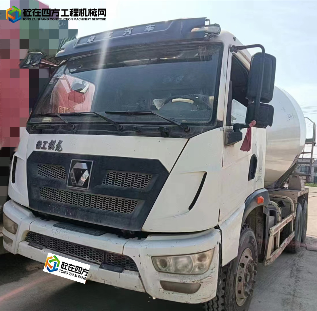 https://images.tongzsf.com/tong/truck_machine/20230330/164250f8a88605.jpg