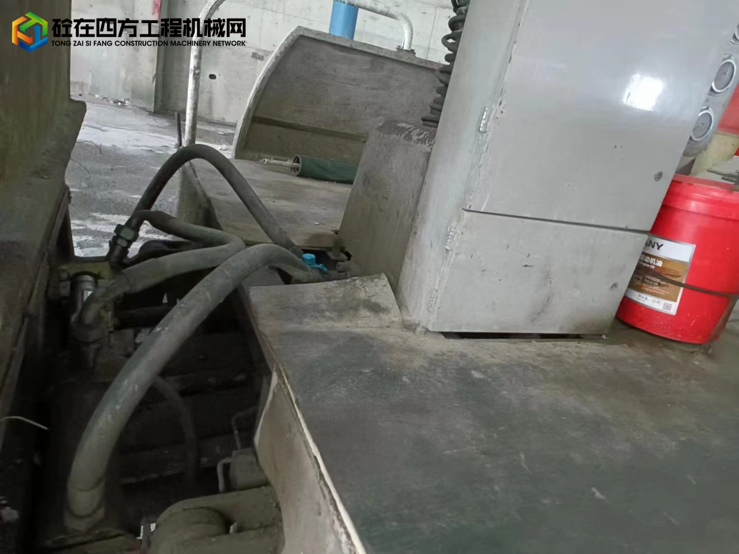 https://images.tongzsf.com/tong/truck_machine/20230330/164253fe24e8de.jpg