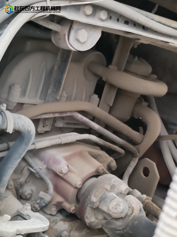 https://images.tongzsf.com/tong/truck_machine/20230330/164258d144271a.png