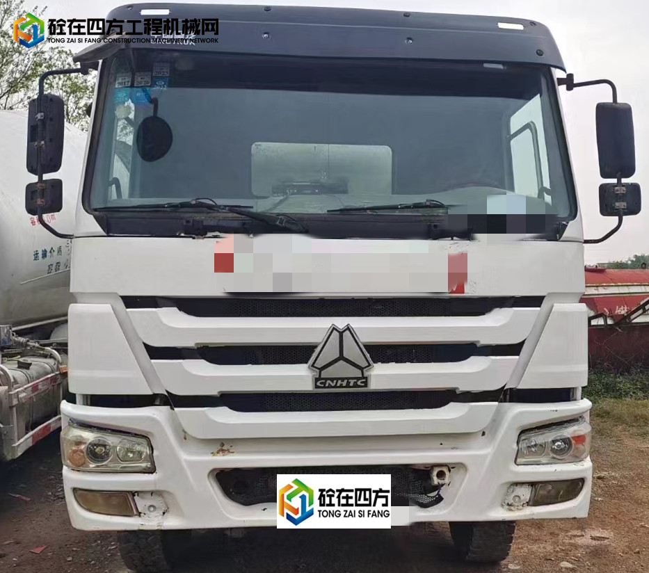 https://images.tongzsf.com/tong/truck_machine/20230331/16426a43181d91.jpg