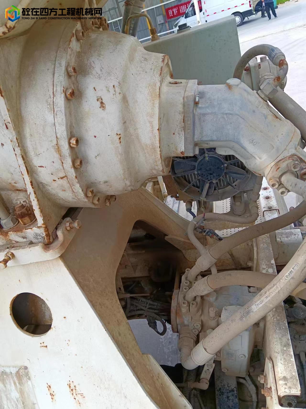 https://images.tongzsf.com/tong/truck_machine/20230401/16427a815de1c7.jpg