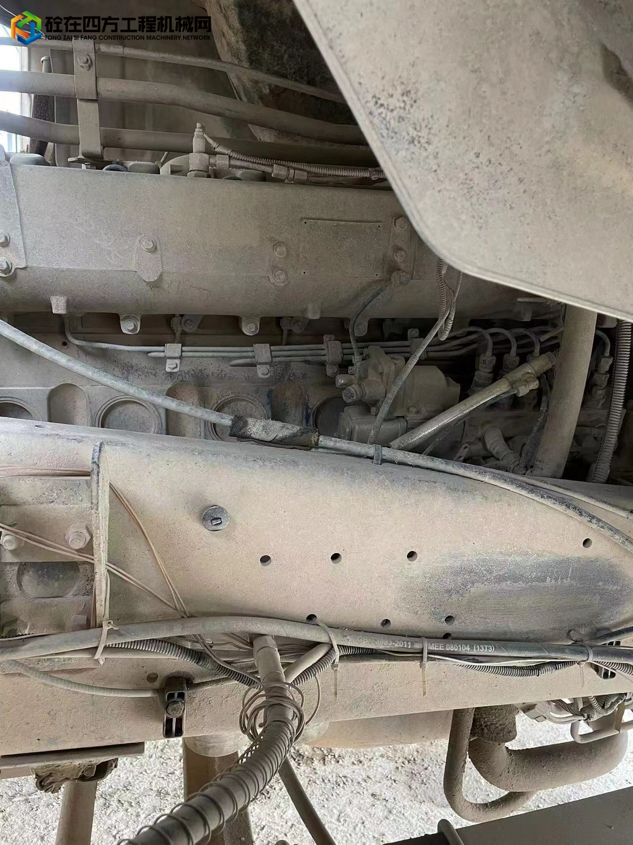 https://images.tongzsf.com/tong/truck_machine/20230403/1642a39d90af42.jpg
