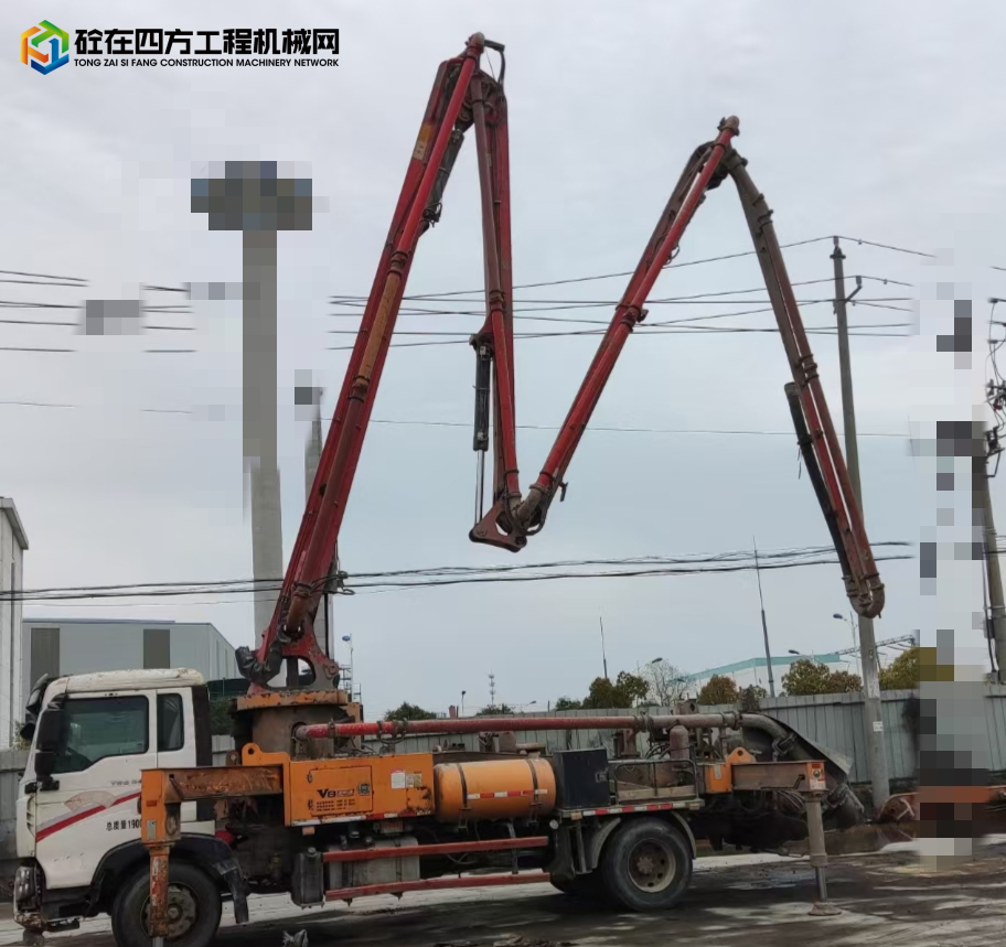 https://images.tongzsf.com/tong/truck_machine/20230403/1642a71fb45eb4.jpg