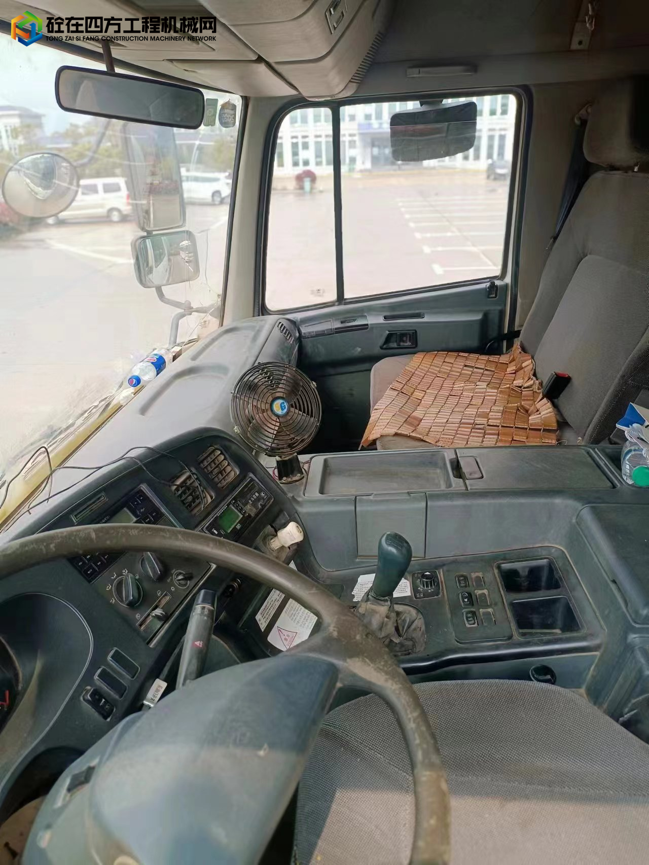 https://images.tongzsf.com/tong/truck_machine/20230403/1642a863ecb320.jpg
