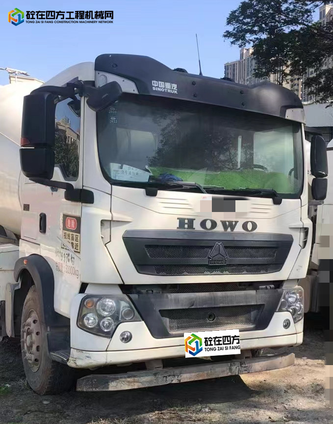 https://images.tongzsf.com/tong/truck_machine/20230404/1642bc7eded811.jpg